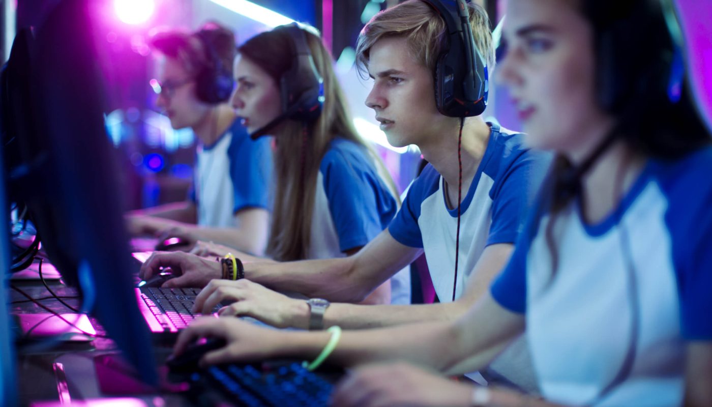 Vad är esport? Så fungerar tävlingar, lag och pengar